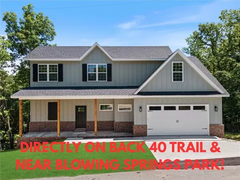 16 Reighton Dr, Bella Vista, AR 72714