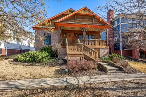 1850 N September Stroll Ln, Fayetteville, AR 72704