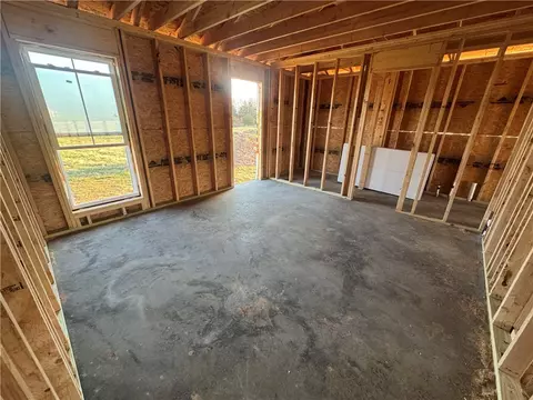Bedroom - 172 Stella Ct, Harrison, AR 72601 photo 2 of 2