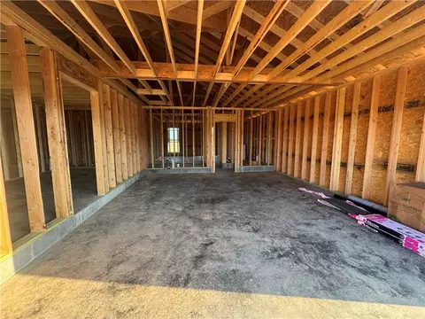 Entry Way - 172 Stella Ct, Harrison, AR 72601 photo 1 of 2