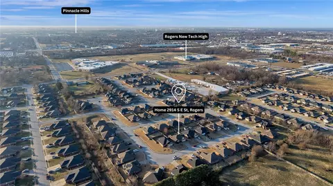 View/Area - 2914 S E St, Rogers, AR 72758 photo 4 of 4