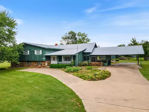 2603 Dawn Hill Rd, Siloam Springs, AR 72761