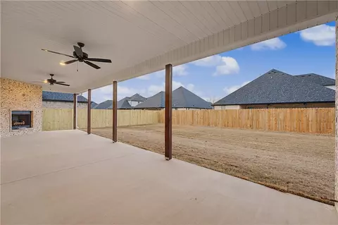 Other - 1310 Tiffany St, Centerton, AR 72719 photo 7 of 9