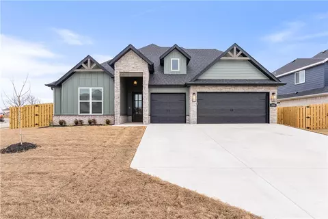 1460 Dresden Dr, Centerton, AR 72719