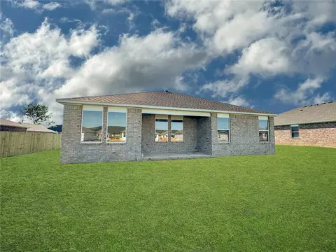 Exterior - 412 Greer St, Pea Ridge, AR 72751 photo 2 of 2