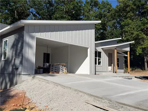 2 Davington Ln, Bella Vista, AR 72715