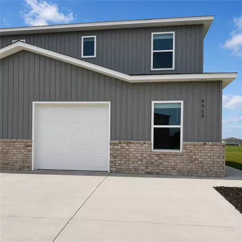 406 W B W Cloud Dr, Siloam Springs, AR 72761