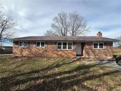5602 Montgomery Dr, Harrison, AR 72601