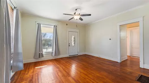 Living - 2109 N K St, Fort Smith, AR 72901 photo 4 of 7
