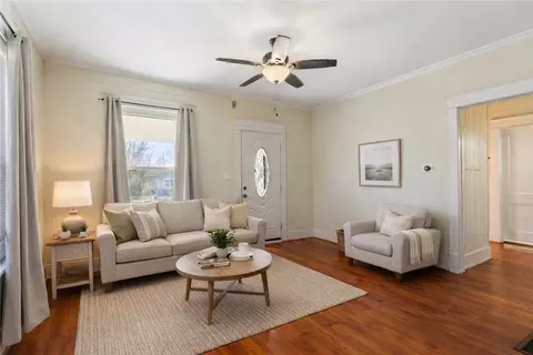 Living - 2109 N K St, Fort Smith, AR 72901 photo 2 of 7