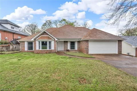 9804 Muirfield Cir, Fort Smith, AR 72908