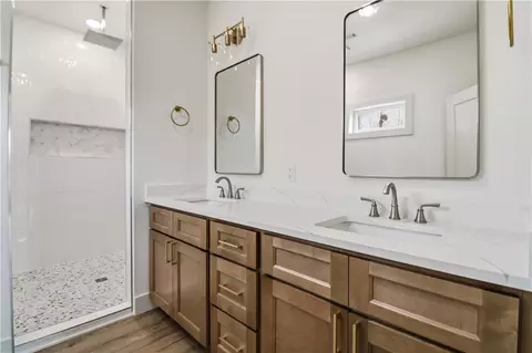 3 Houghton Ln, Bella Vista, AR 72714