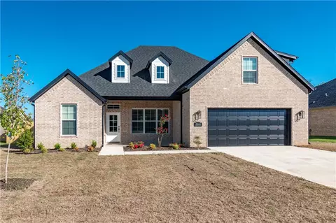5840 Poppy Ave, Springdale, AR 72762