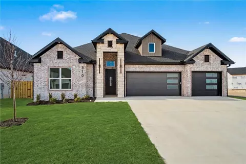 310 Hedge Dr, Centerton, AR 72719 photo 1