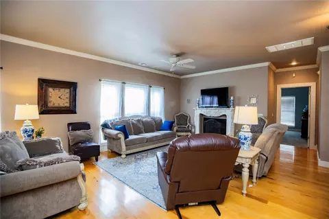 Living - 815 James Pl, West Fork, AR 72774 photo 1 of 2