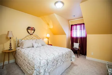 Bedroom - 815 James Pl, West Fork, AR 72774 photo 2 of 4