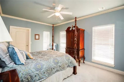 Bedroom - 815 James Pl, West Fork, AR 72774 photo 4 of 4