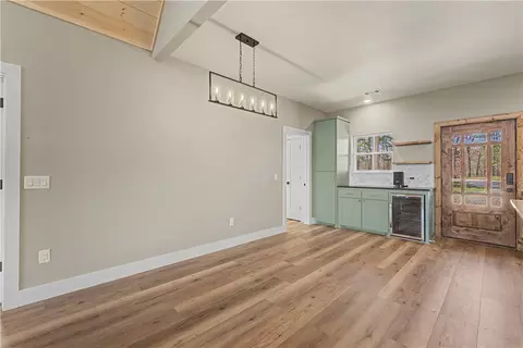 Dining - 491 Nc 6065, Jasper, AR 72641 photo 1 of 1