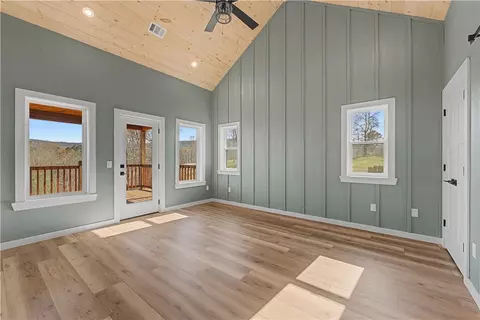 Bedroom - 491 Nc 6065, Jasper, AR 72641 photo 1 of 5