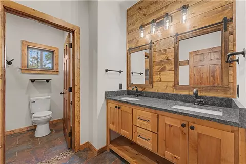 Bath - 517 Nc 6065, Jasper, AR 72641 photo 3 of 4