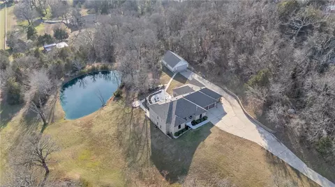 16791 Doolittle Rd, Springdale, AR 72764