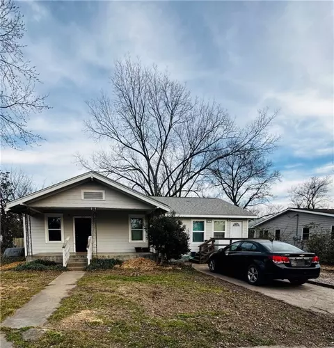 308 N 310 N Giles Ave, Gentry, AR 72734