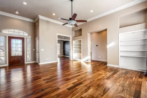 507 E Andrew Ave, Springdale, AR 72764 photo 3