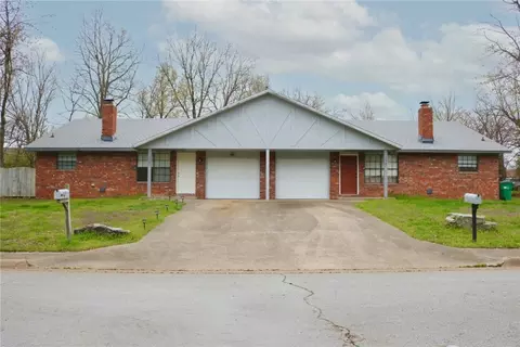 3301 Martin Dr, Springdale, AR 72762