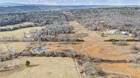 625 Rachel Rd, Russellville, AR 72802