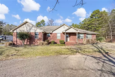 232 Seminole Trl, Russellville, AR 72802