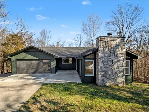 5 Drayton Cir, Bella Vista, AR 72715
