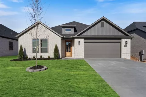 6910 SW High Meadow Blvd, Bentonville, AR 72713