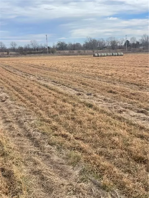 Vaughn Road, Bentonville, AR 72713