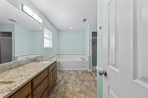 2399 Cardinal Dr, Springdale, AR 72764 photo 18