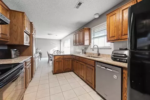 2399 Cardinal Dr, Springdale, AR 72764 photo 12
