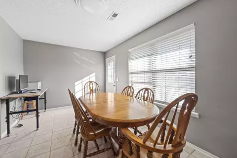 2399 Cardinal Dr, Springdale, AR 72764 photo 9