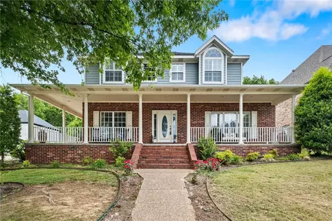 6803 Shadow Valley Rd, Rogers, AR 72758