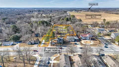 1683 N 1691 N Garland Ave, Fayetteville, AR 72703