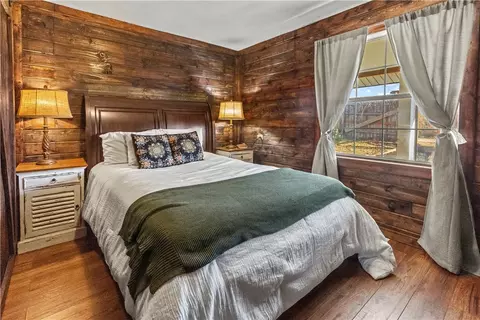 Bedroom - 2097 Nc 1600, Compton, AR 72624 photo 1 of 5