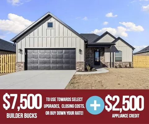 1902 Farmer St, Pea Ridge, AR 72751