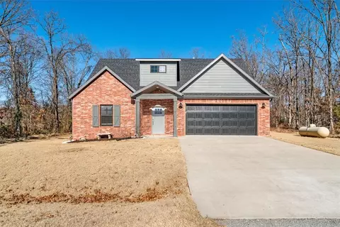 66 Perth Dr, Bella Vista, AR 72715