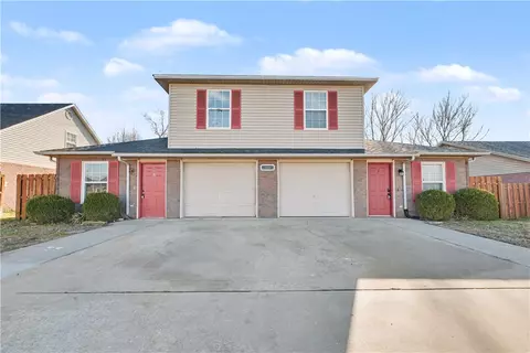 3409 SW Victoria Pl, Bentonville, AR 72712