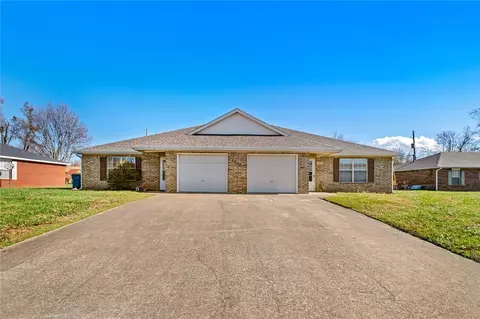 1407 SE O St #A/B, Bentonville, AR 72712