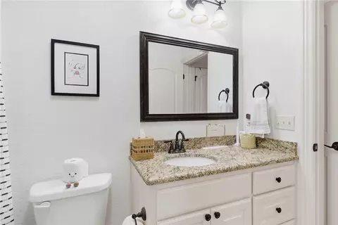 Bath - 4123 Willowbend Dr, Rogers, AR 72758 photo 4 of 5