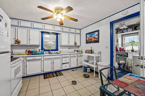 Kitchen - 705 Crouch St, Springdale, AR 72764 photo 2 of 2