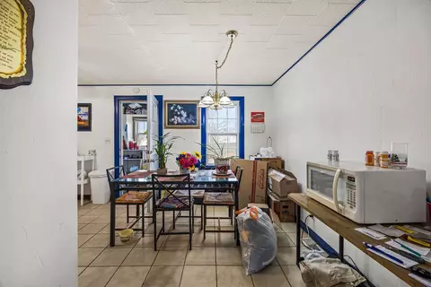 Dining - 705 Crouch St, Springdale, AR 72764 photo 1 of 1