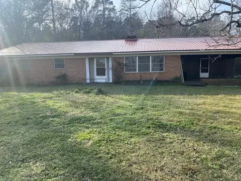 514 Pennington St, Ola, AR 72853