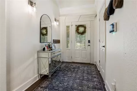 Entry Way - 814 Summit Loop, Rogers, AR 72756 photo 1 of 2