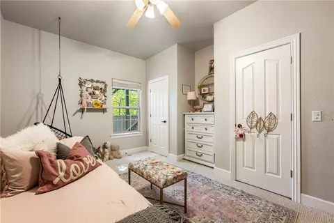 Bedroom - 814 Summit Loop, Rogers, AR 72756 photo 6 of 8