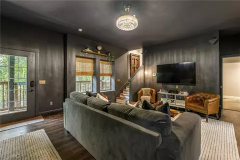 Living - 814 Summit Loop, Rogers, AR 72756 photo 4 of 4